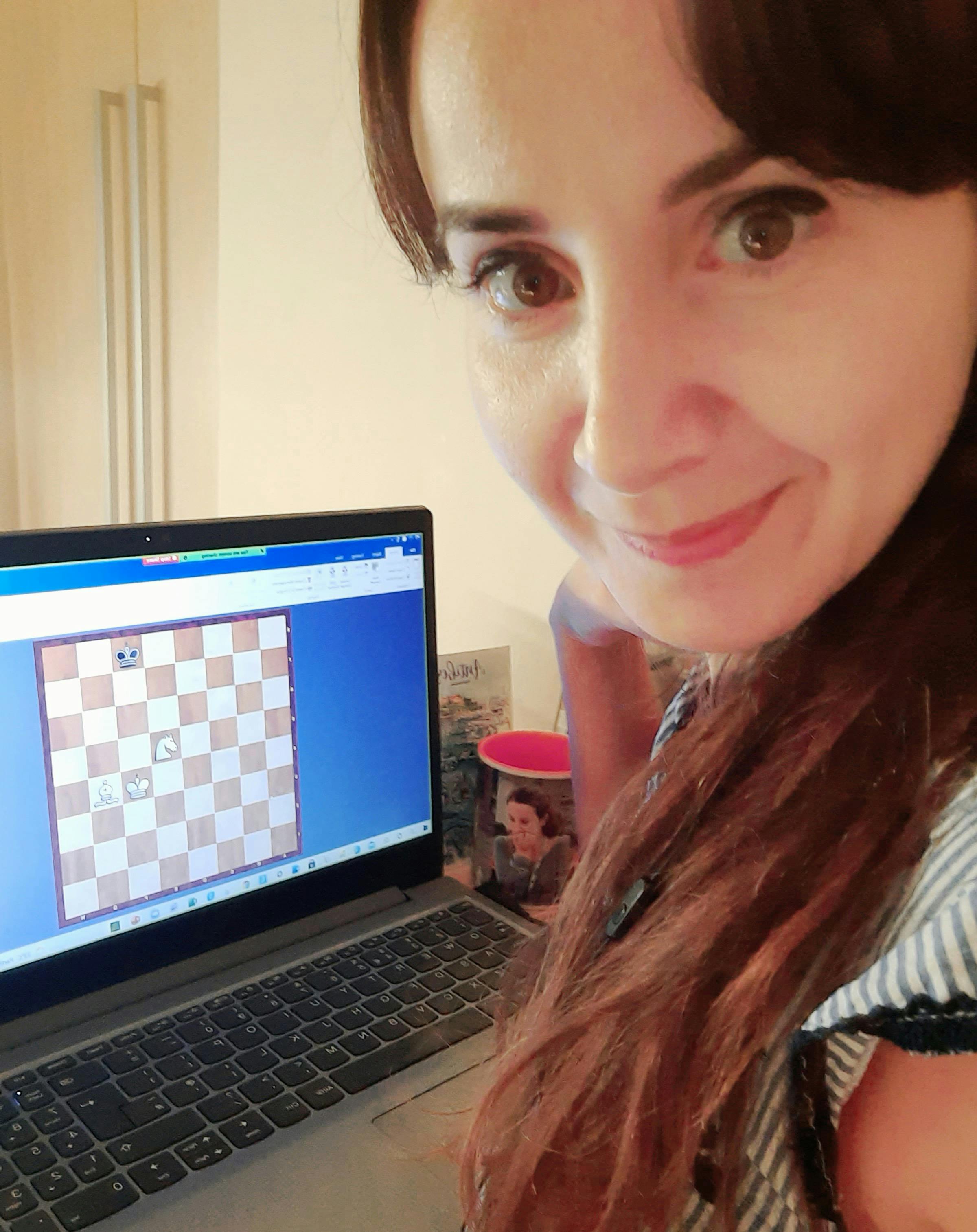 Online Chess Lessons for all ages with Woman International Master Knarik -  Private lessons